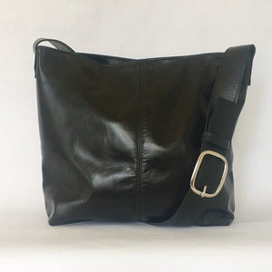 MESSENGER Leather Bag
